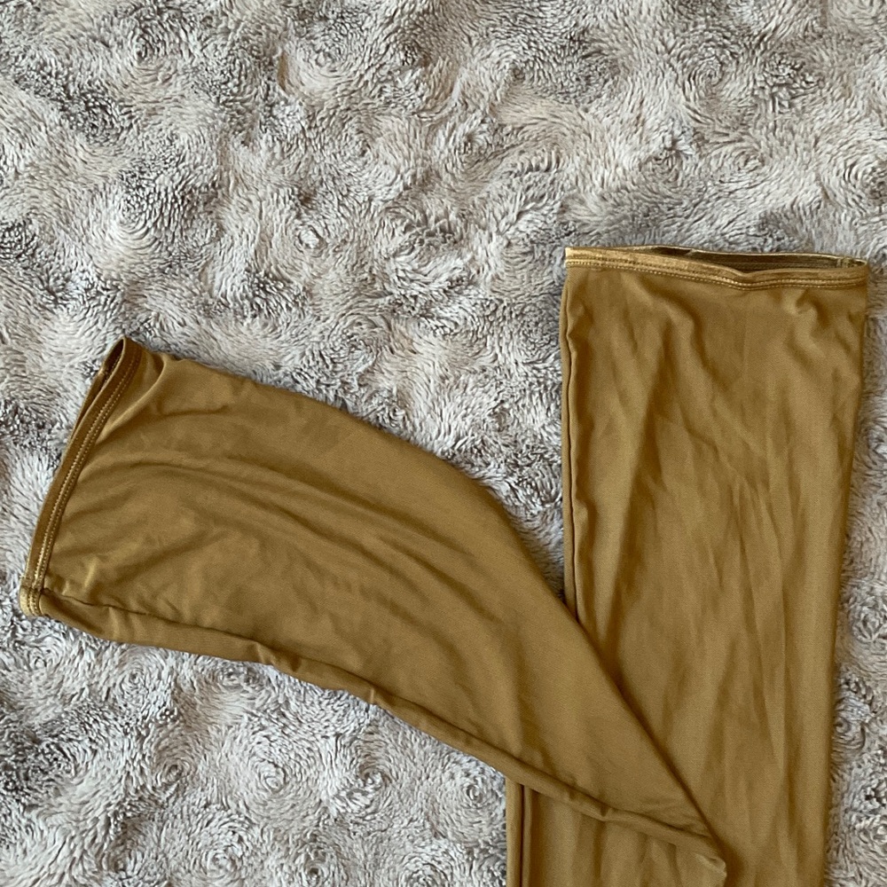 Olive Green Military-Inspired Women's Crop Jacket & Shorts & long socks Set - Picture 5 of 9
